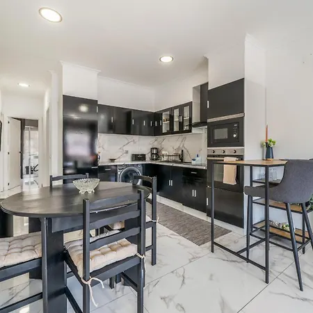 Luxury T2 Near Armacao De Pera Apartamento